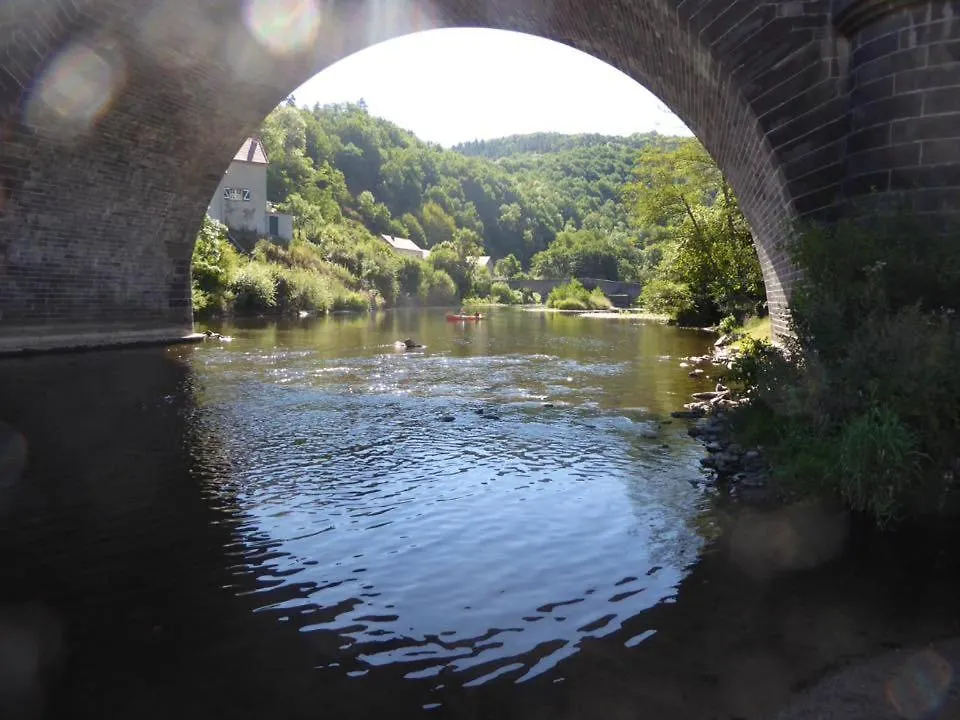 Lägenhet Gites A La Loub Moureuille